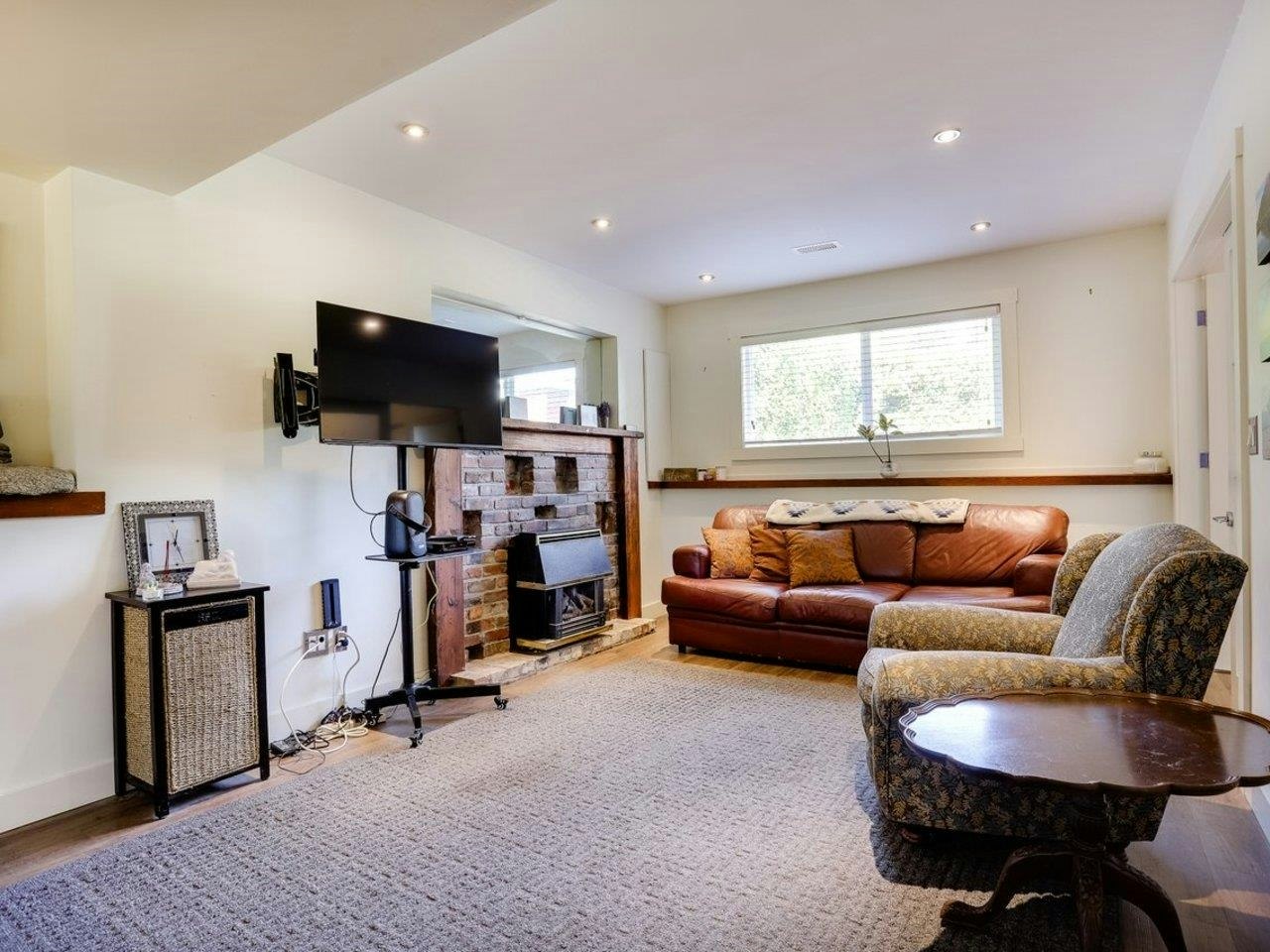 15866 North Bluff Road, Surrey, BC, V4B 3G7 - 16