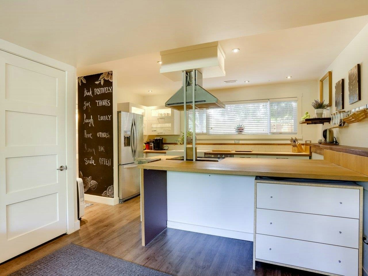 15866 North Bluff Road, Surrey, BC, V4B 3G7 - 17