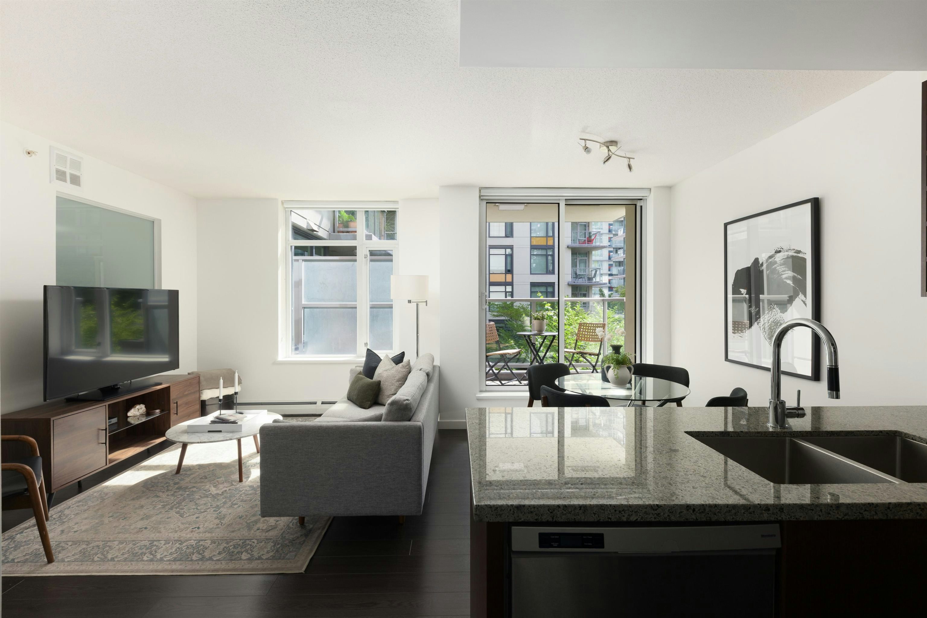 301-138 W 1st Avenue, Vancouver, BC, V5Y 0H5