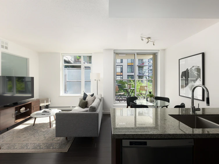 301-138 W 1st Avenue, Vancouver, BC, V5Y 0H5