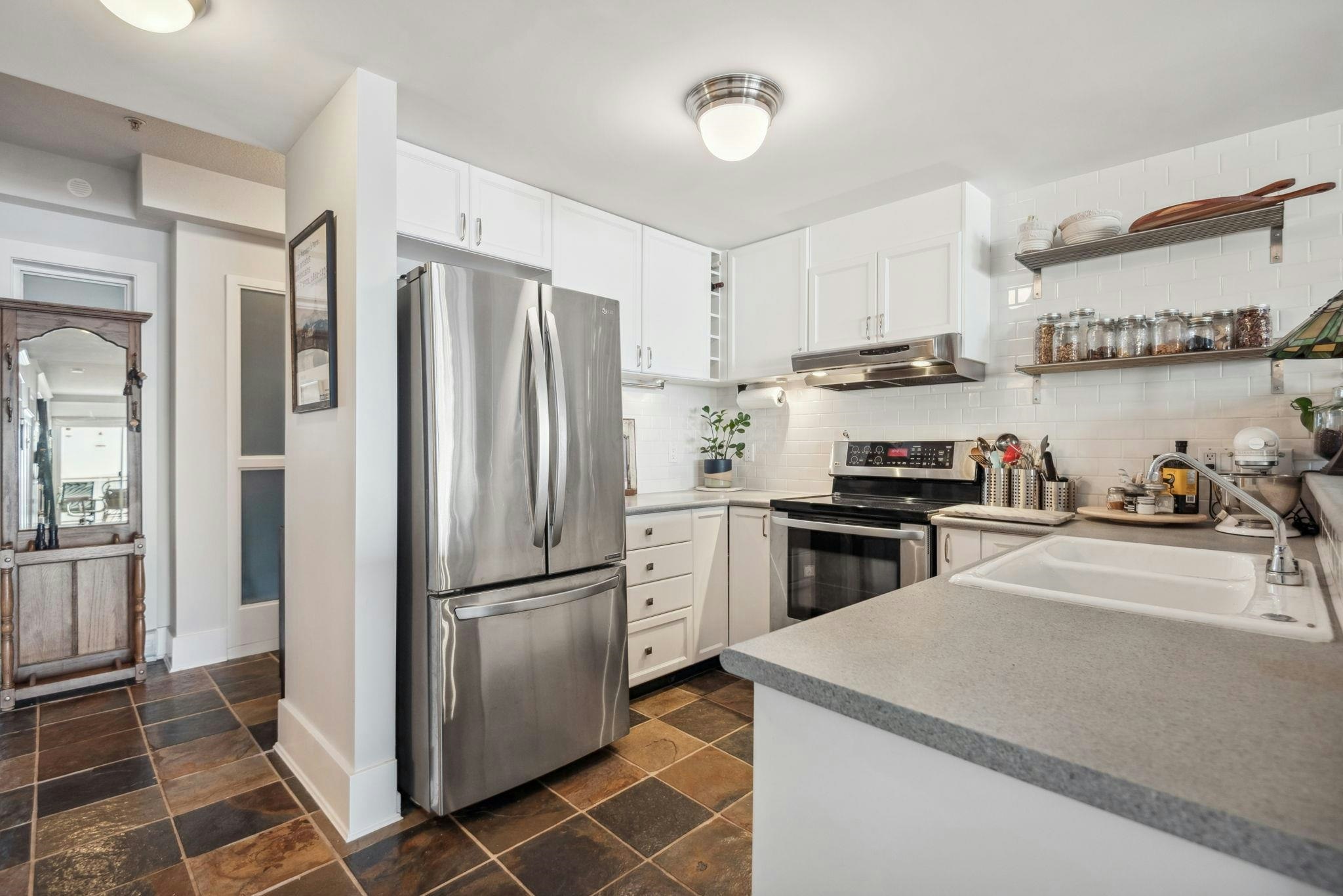 210-1120 Tsatsu Shores Drive, Delta, BC, V4M 4G3 - 14