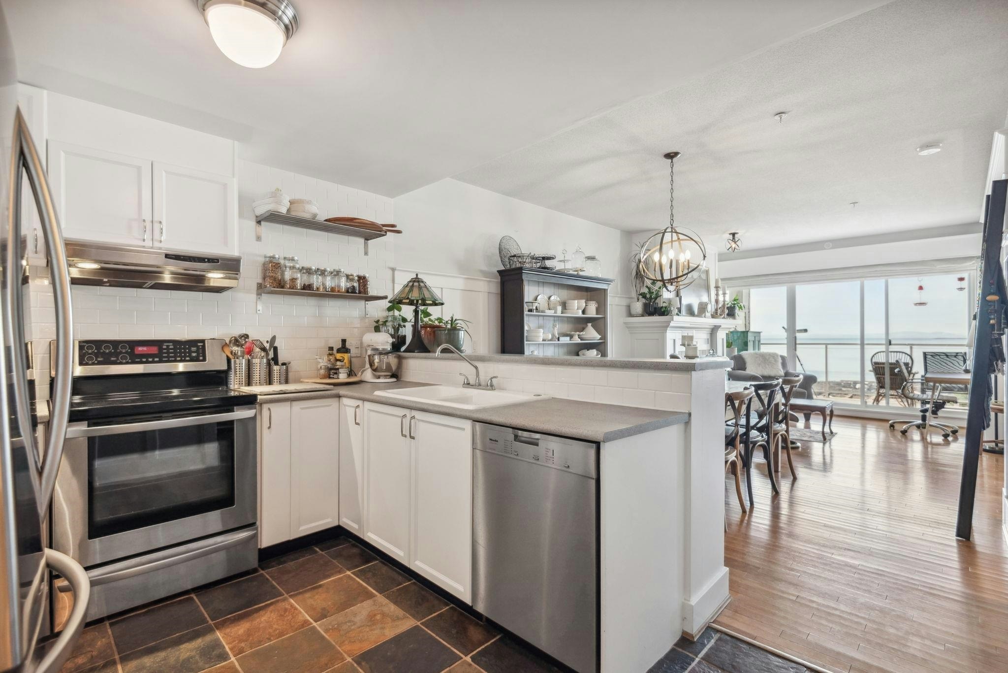 210-1120 Tsatsu Shores Drive, Delta, BC, V4M 4G3 - 15