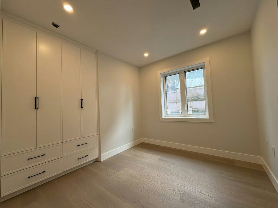 6866 Ontario St, Vancouver, BC, V5X 3B3 - 6