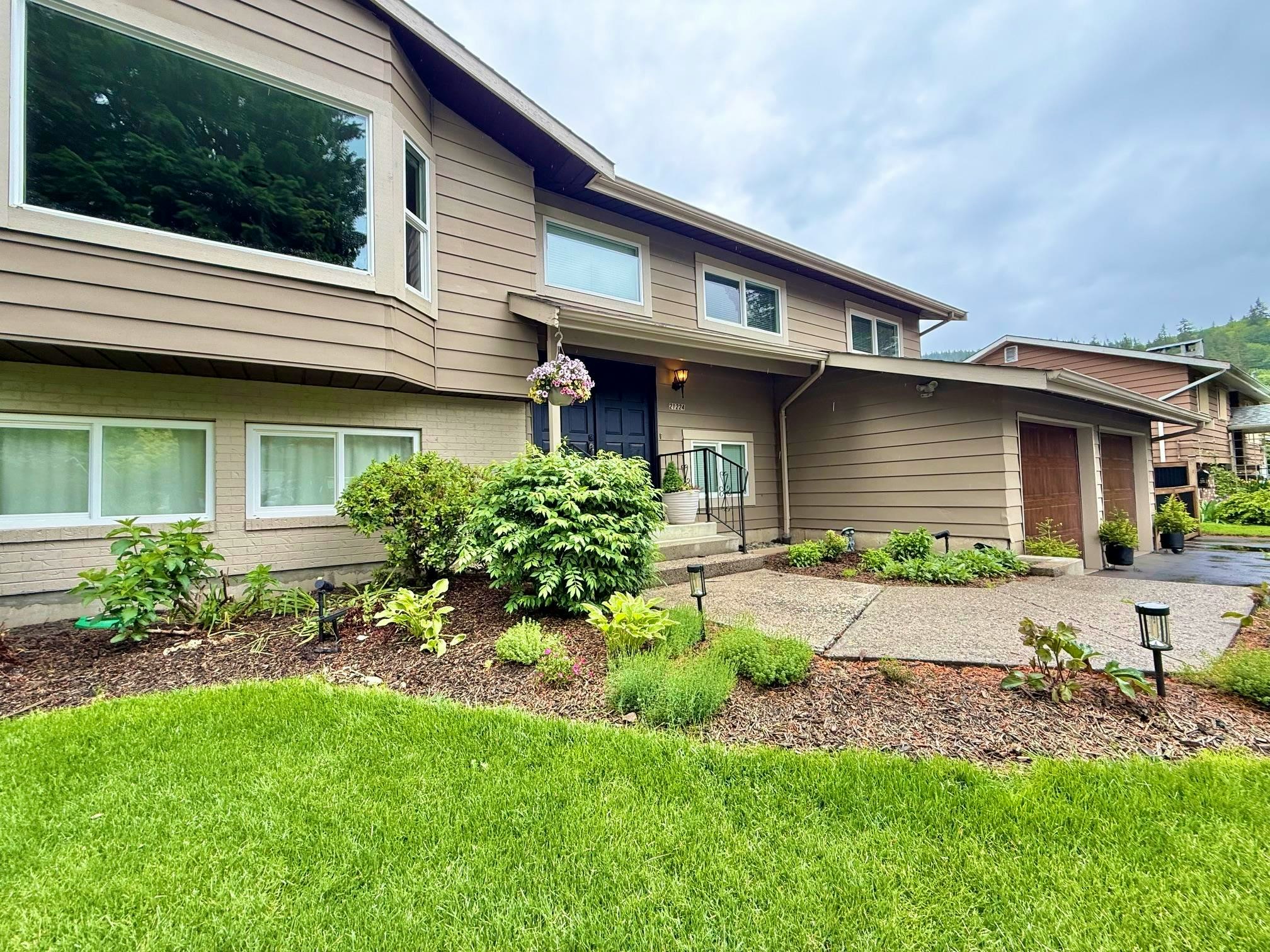 21224 Mountview Crescent, Hope, BC, V0X 1L1
