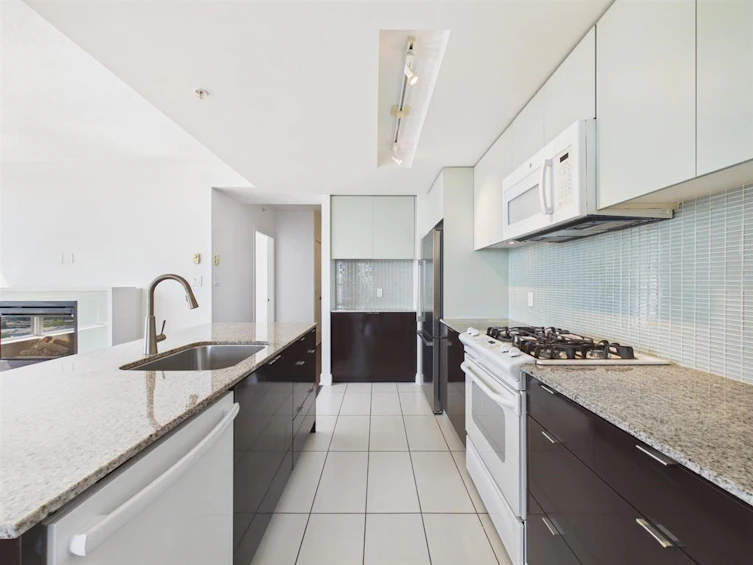3106-4808 Hazel Street, Burnaby, BC, V5H 0A2 - 10