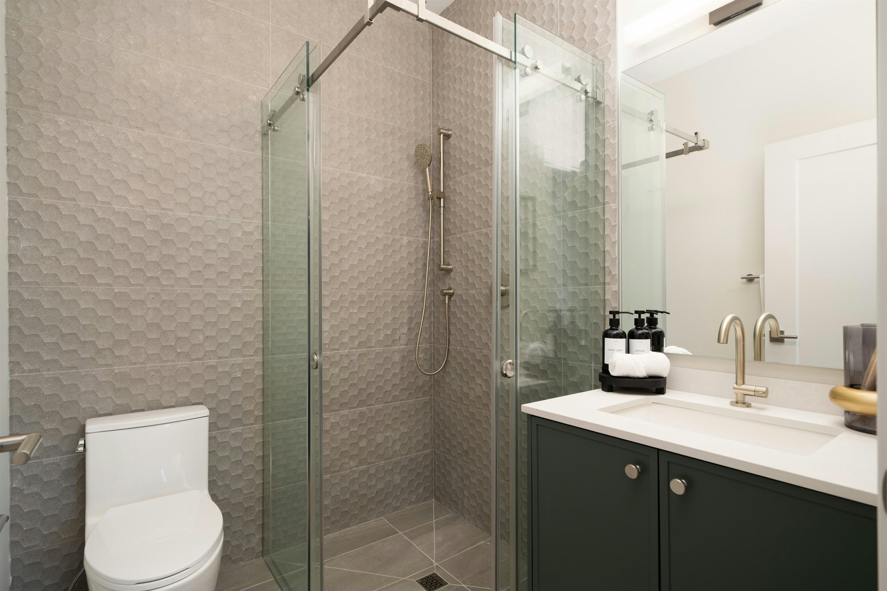 1-8508 East Boulevard, Vancouver, BC, V6P 5E6 - 27