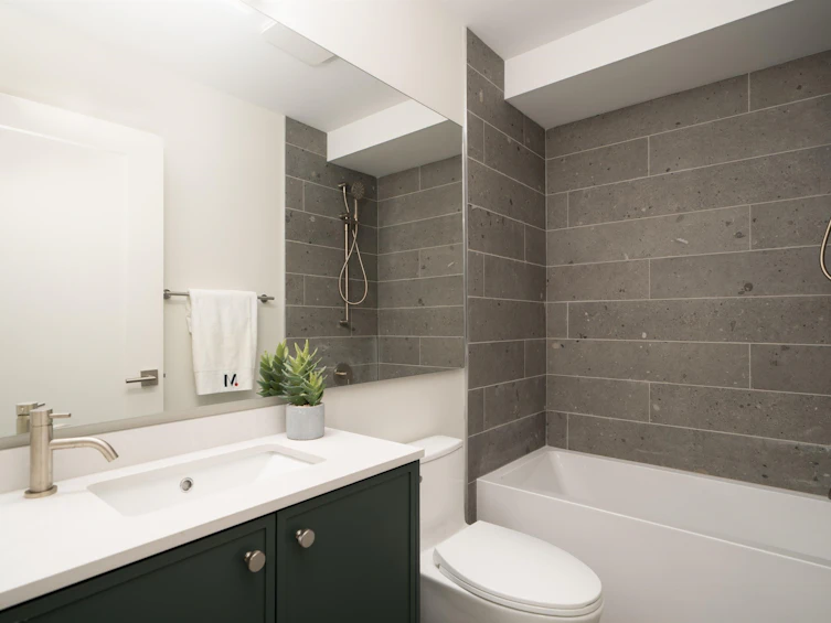 1-8508 East Boulevard, Vancouver, BC, V6P 5E6 - 31