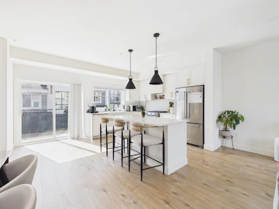 19-23183 136 Avenue - 2