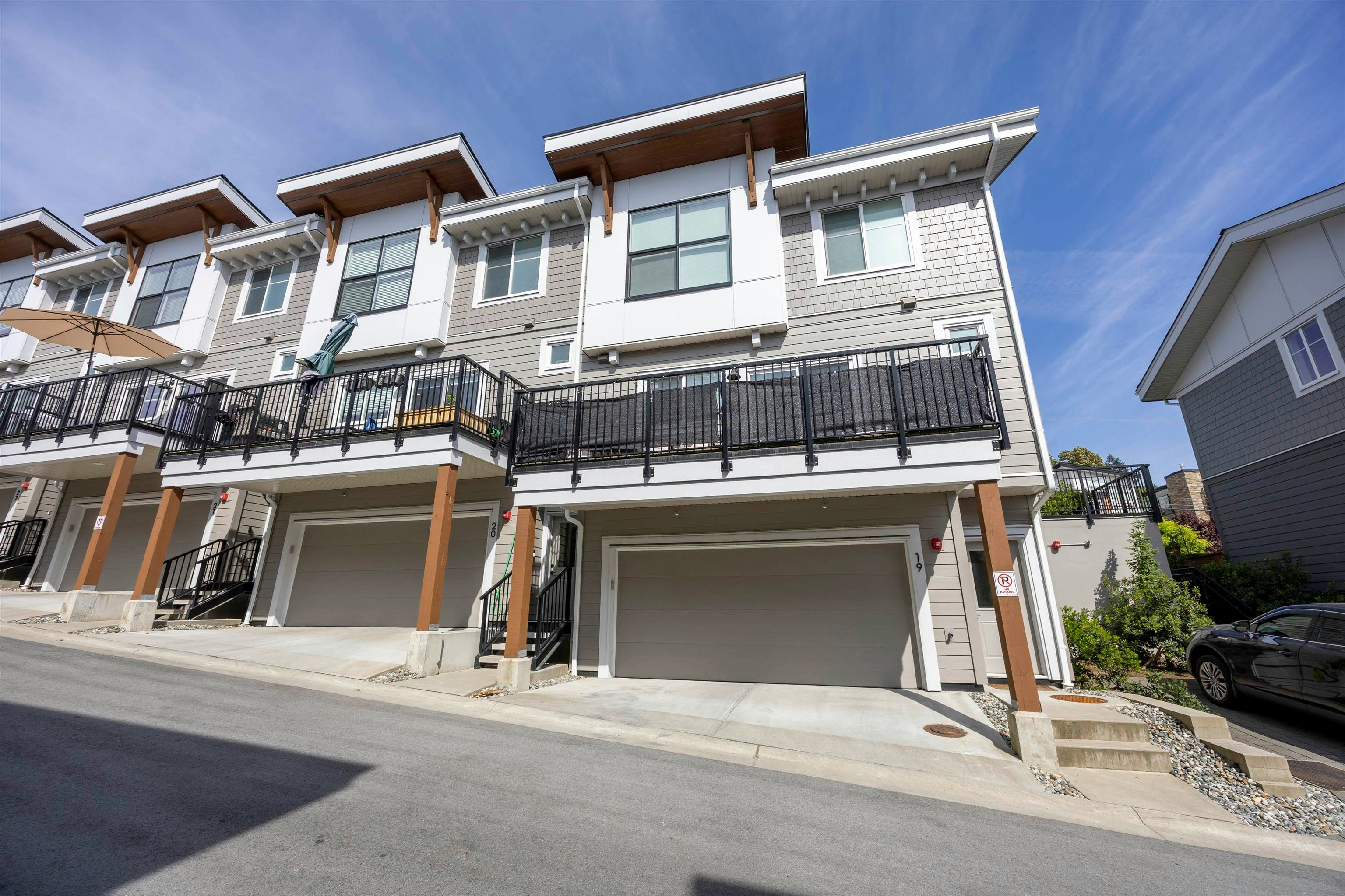 19-23183 136 Avenue, Maple Ridge, BC, V4R 0H9