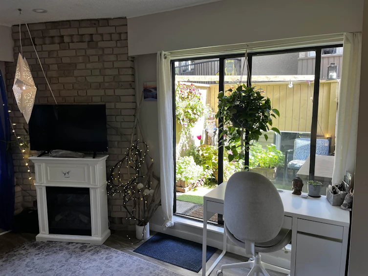 102-2234 Prince Albert Street, Vancouver, BC, V5T 4K9 - 2