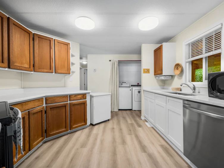 3-6280 King George Boulevard, Surrey, BC, V3X 1E9 - 14