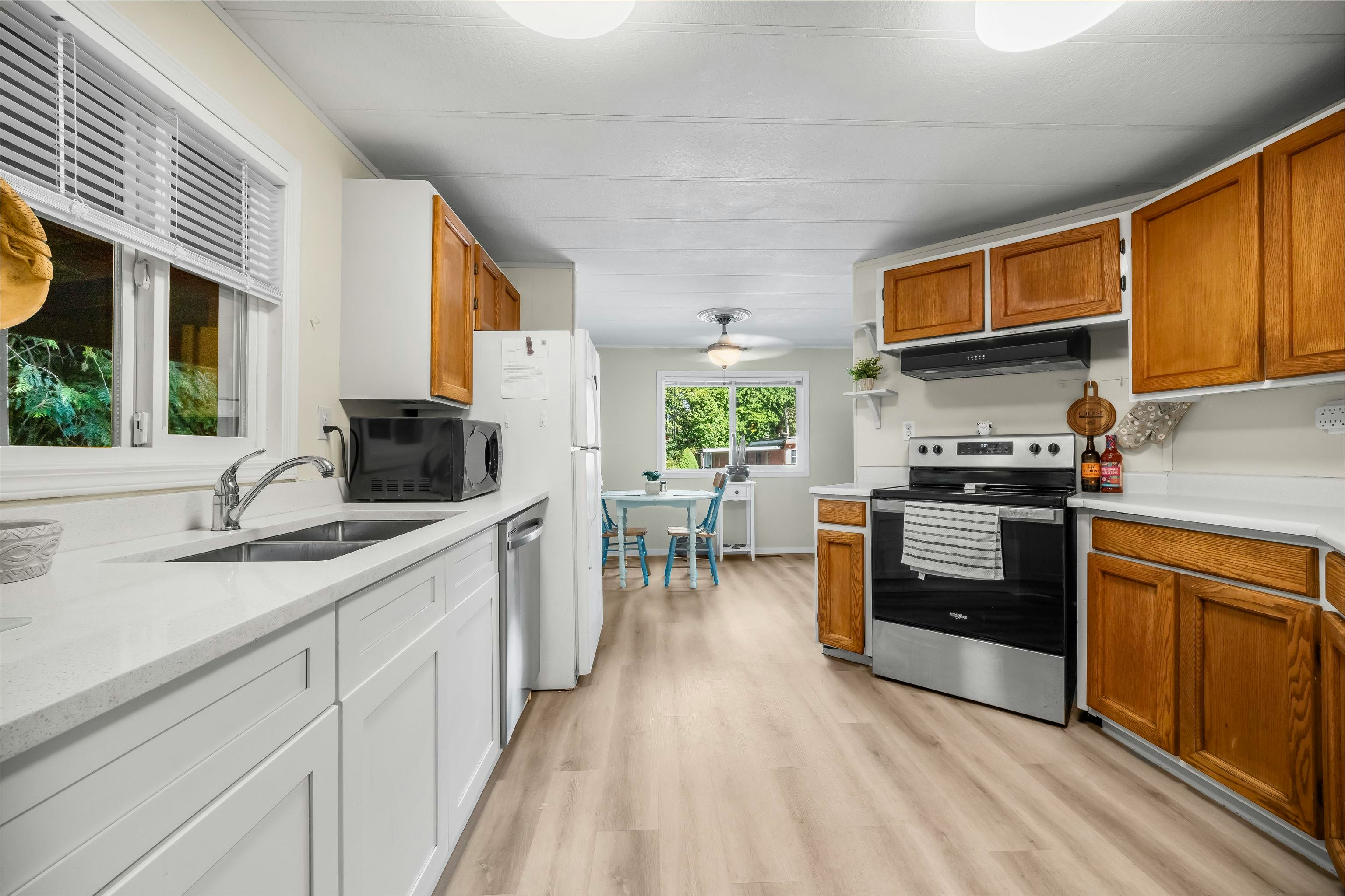 3-6280 King George Boulevard, Surrey, BC, V3X 1E9 - 3
