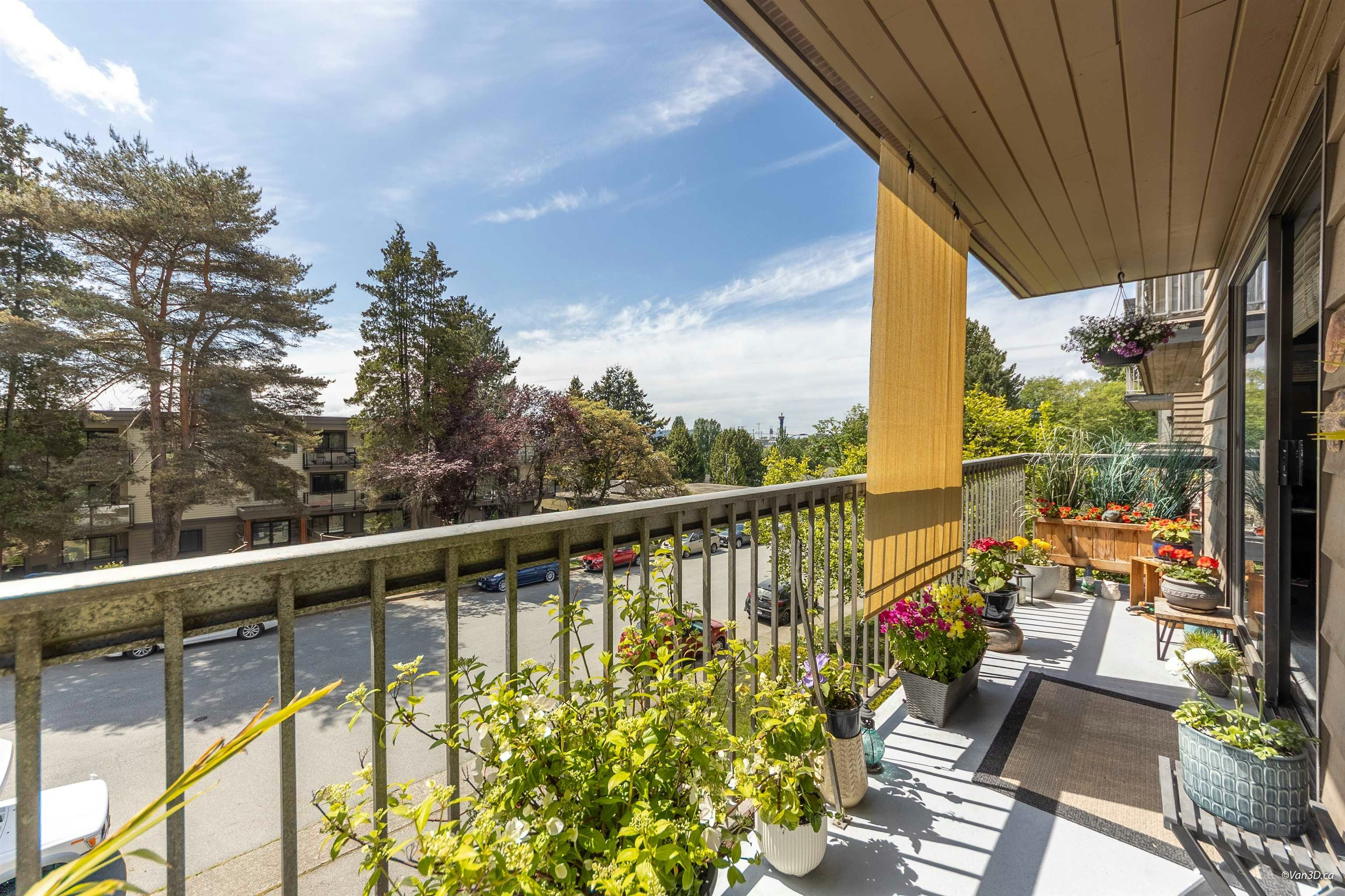 205-330 W 2nd Street, North Vancouver, BC, V7M 1E1 - 12