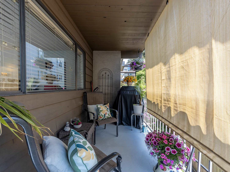 205-330 W 2nd Street, North Vancouver, BC, V7M 1E1 - 13