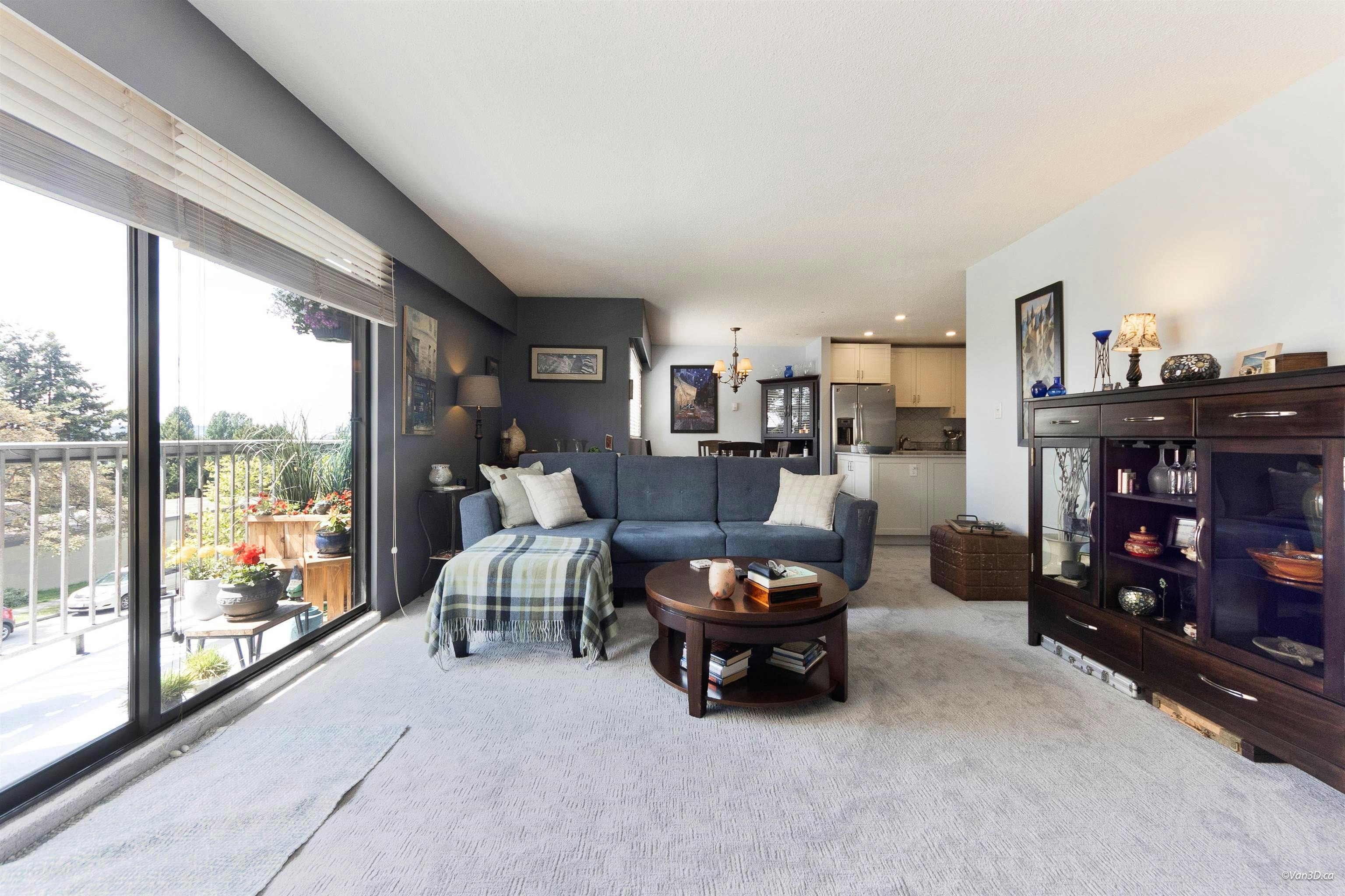 205-330 W 2nd Street - 3