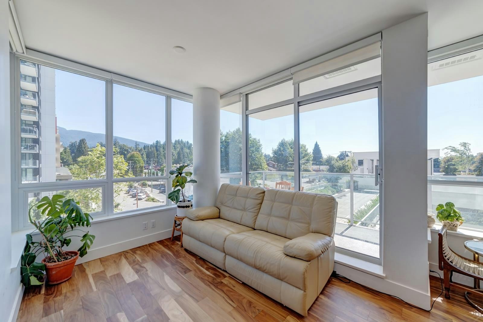 301-1675 Lions Gate Lane, North Vancouver, BC, V7P 3B4