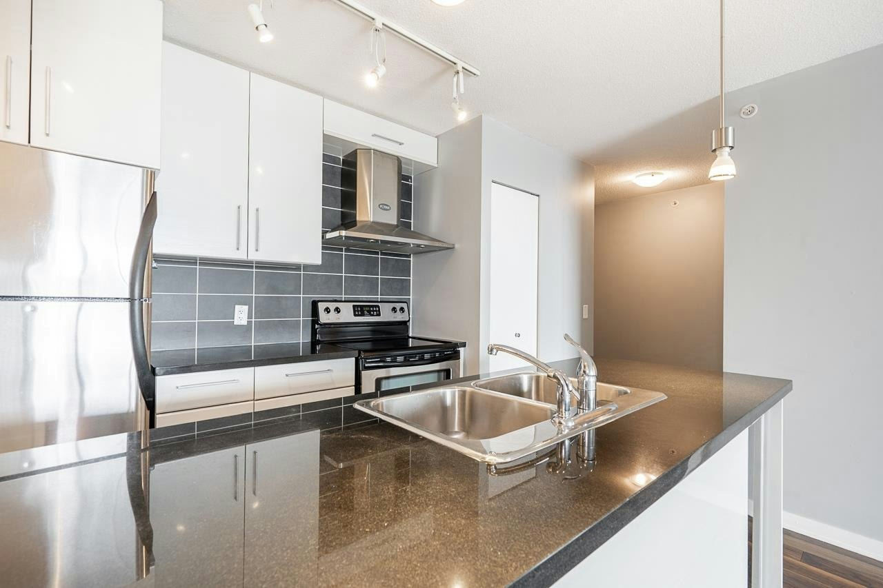 1203-689 Abbott Street, Vancouver, BC, V6B 0J2 - 5