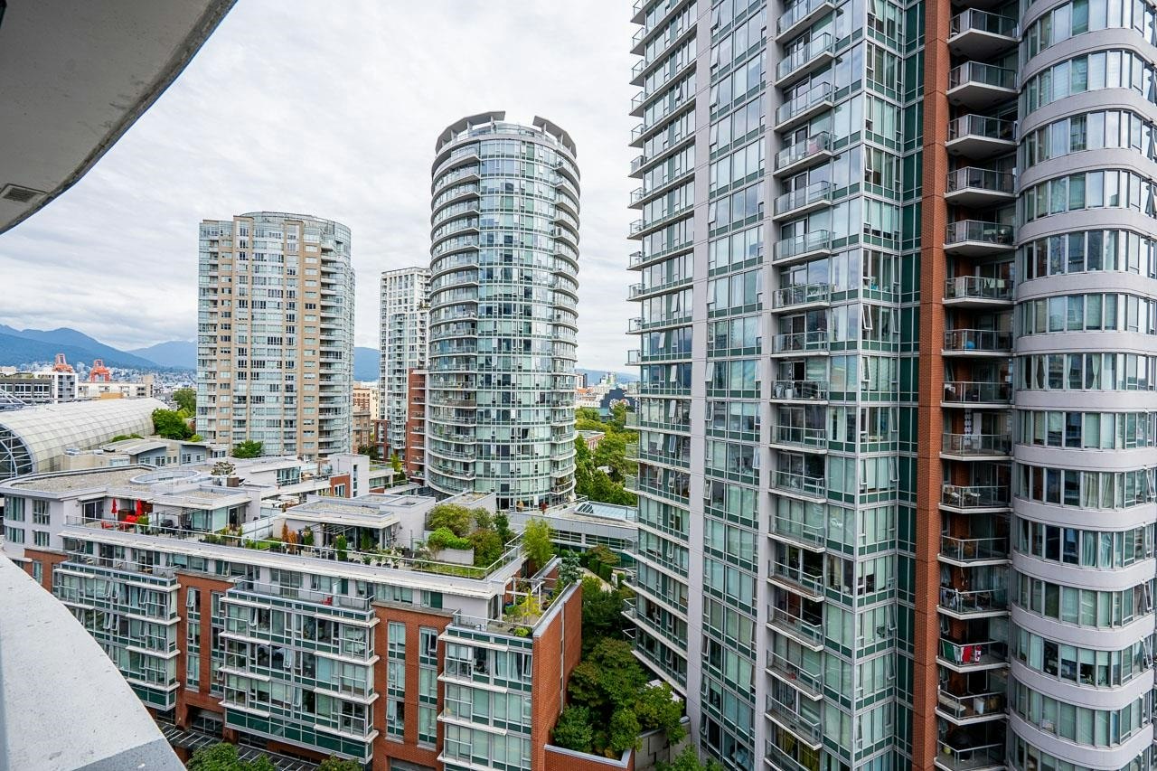 1203-689 Abbott Street, Vancouver, BC, V6B 0J2 - 25