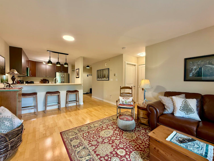404-5631 Inlet Avenue, Sechelt, BC, V7Z 0J1 - 9
