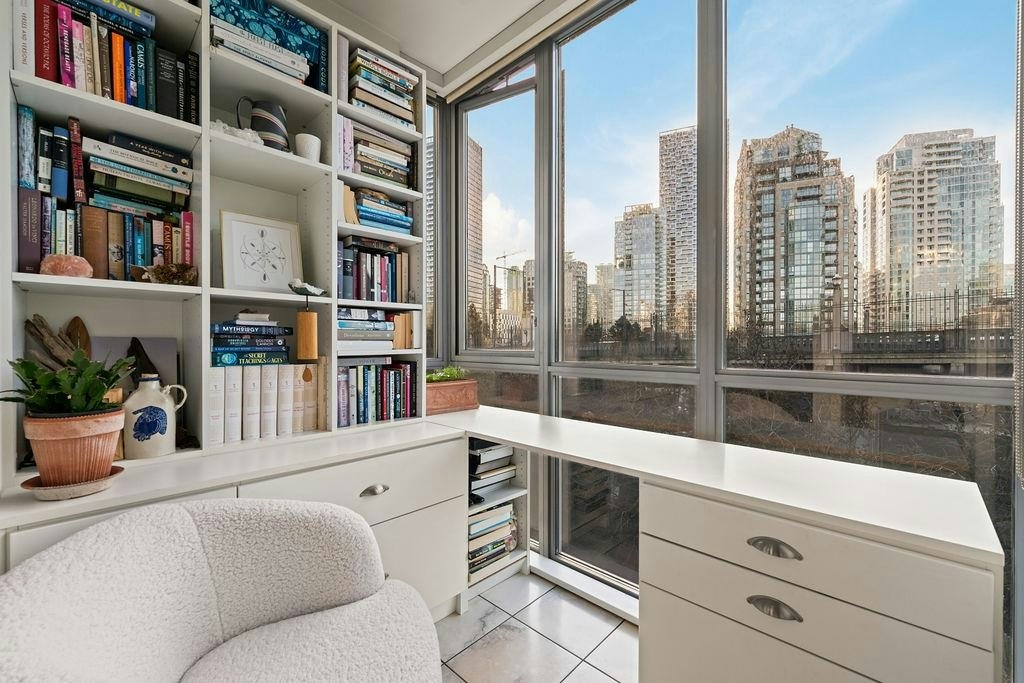 601-1005 Beach Avenue, Vancouver, BC, V6E 3W2 - 16