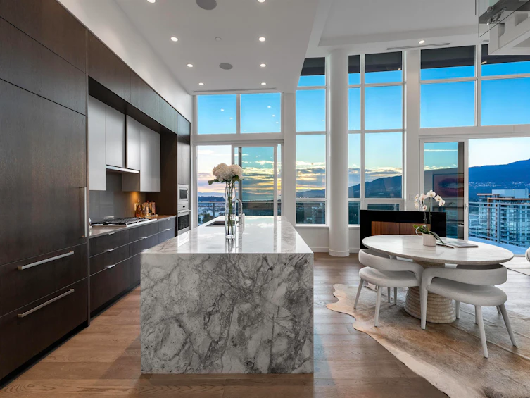 2403-125 E 14th Street, North Vancouver, BC, V7L 0E6 - 25