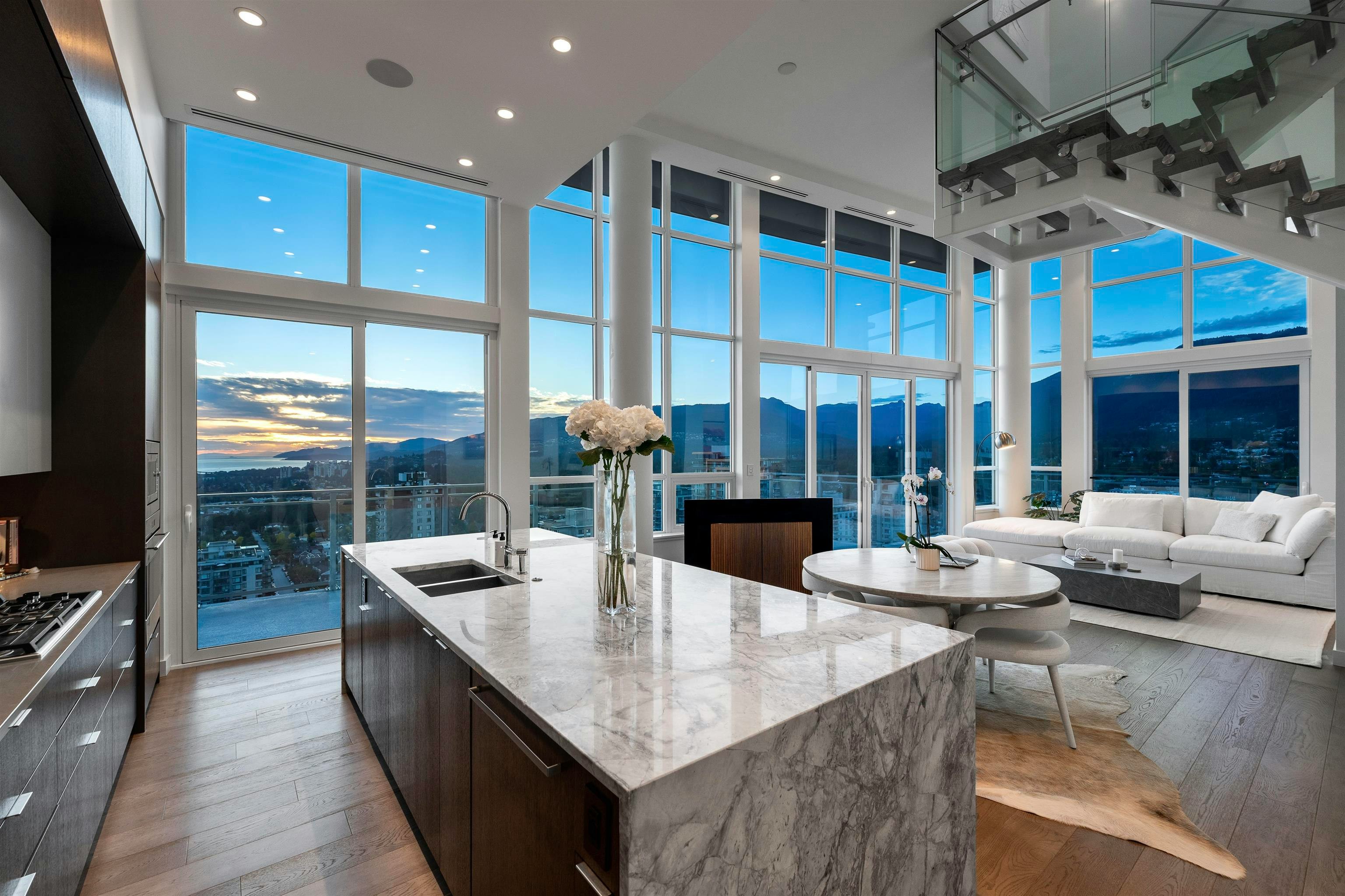 2403-125 E 14th Street, North Vancouver, BC, V7L 0E6 - 21