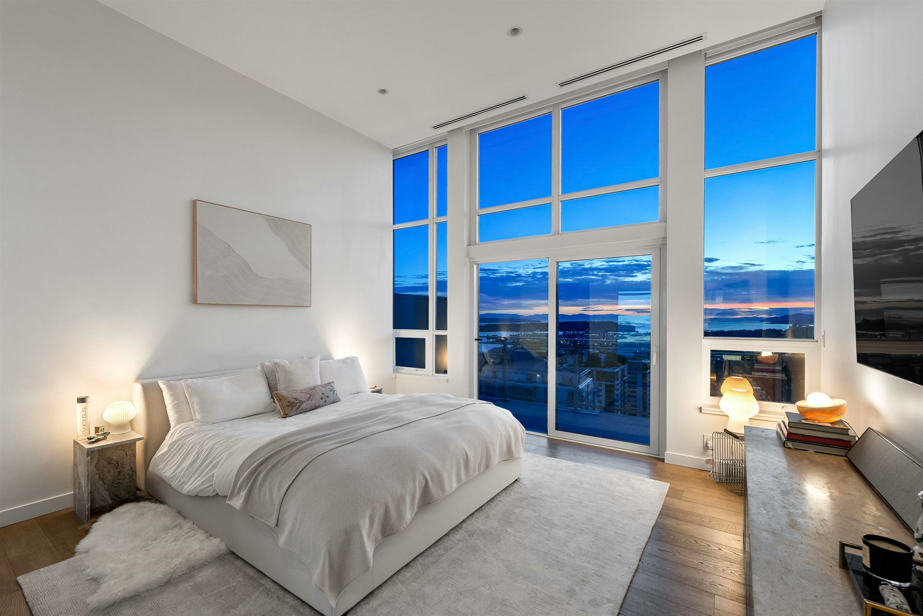 2403-125 E 14th Street, North Vancouver, BC, V7L 0E6 - 11