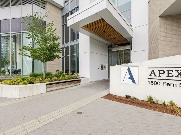 305-1500 Fern Street, North Vancouver, BC, V7J 0E6 - 33