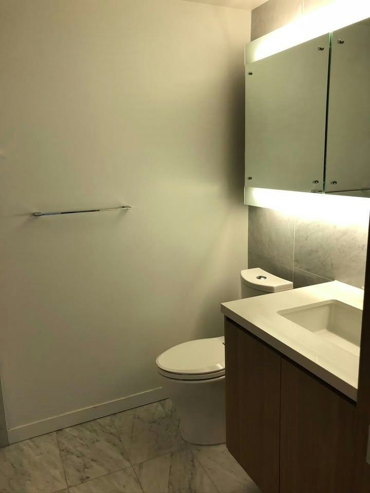 1016-68 Smithe St, Vancouver, BC, V6B 0P4 - 9