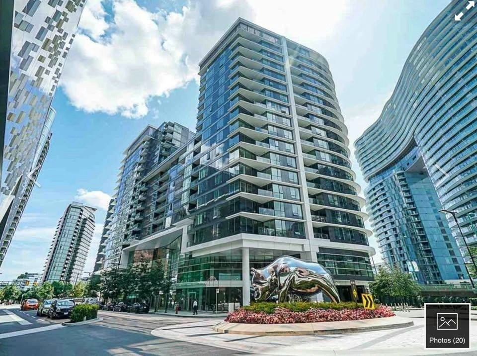 1016-68 Smithe St, Vancouver, BC, V6B 0P4