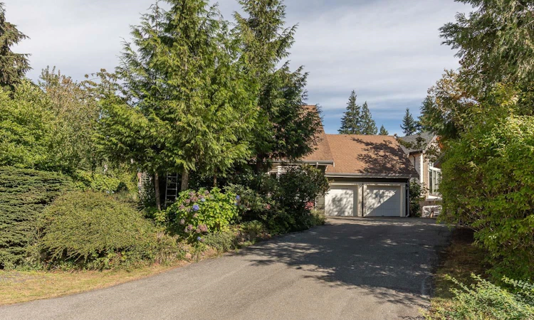 40235 Kintyre Drive