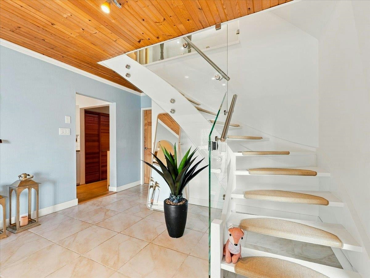 325 Bayview Place, West Vancouver, BC, V0N 2E0 - 27