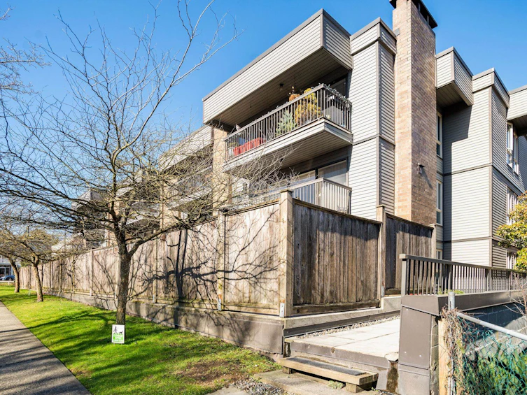 205-3264 Oak Street, Vancouver, BC, V6H 2L3 - 23