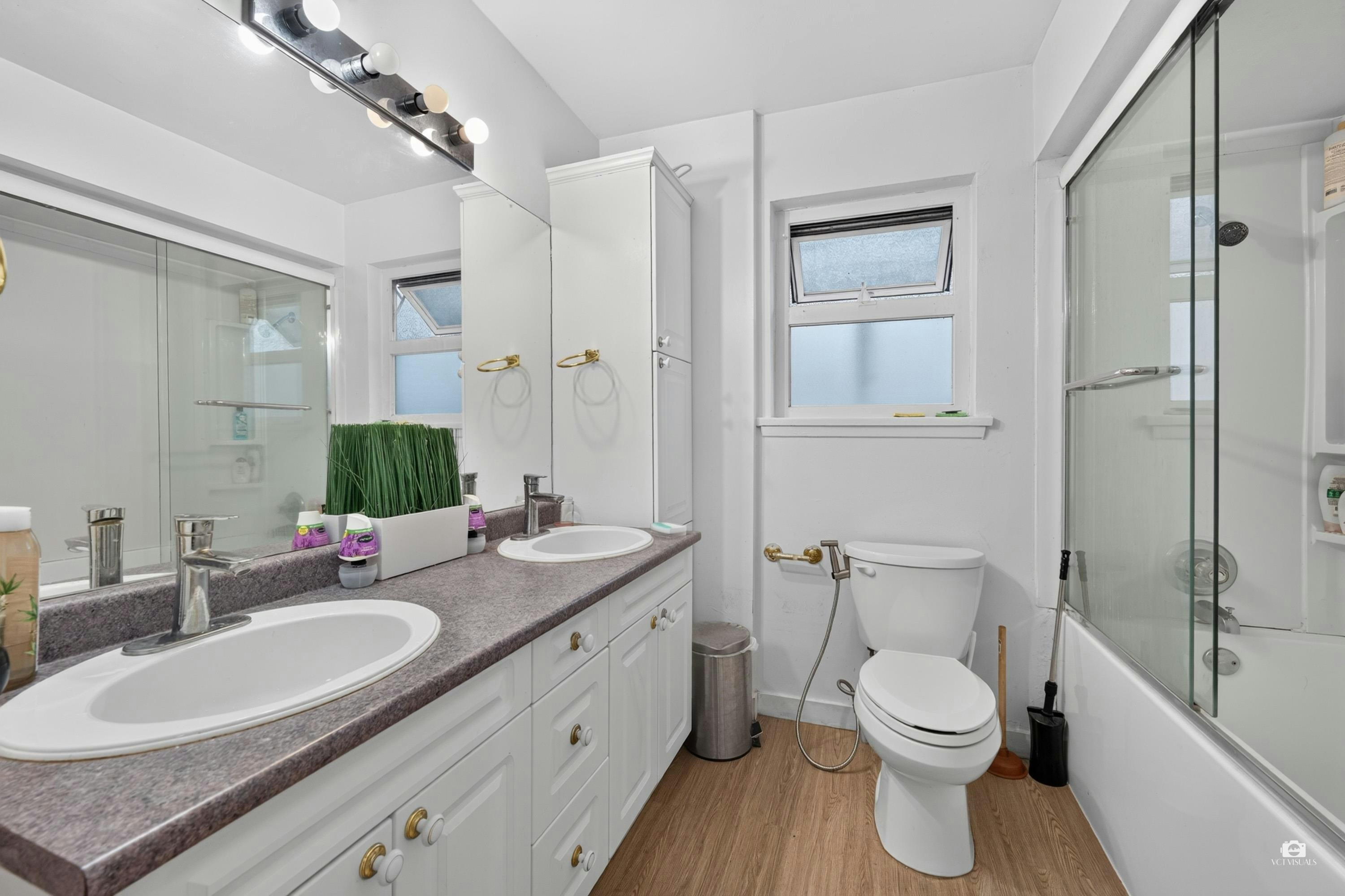 2528 E 24th Avenue, Vancouver, BC, V5R 1C9 - 5