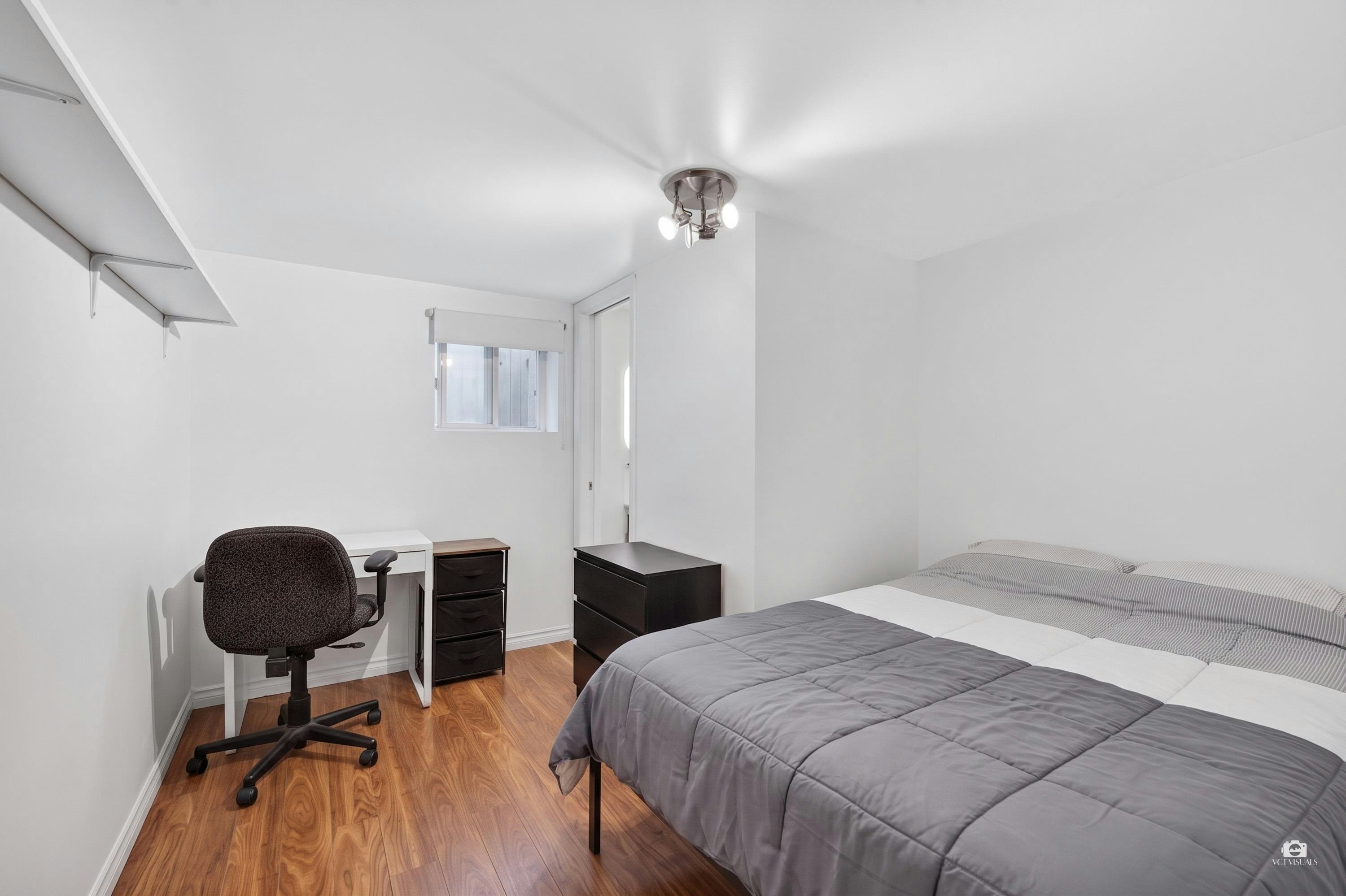 2528 E 24th Avenue, Vancouver, BC, V5R 1C9 - 13