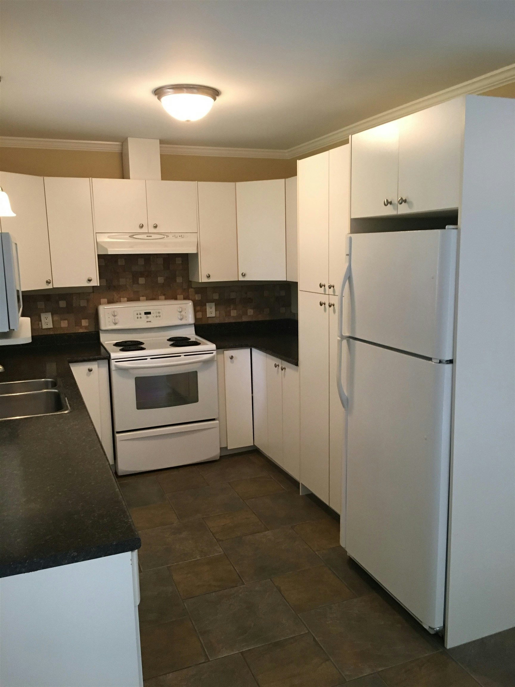 555 Greenway Avenue, North Vancouver, BC, V7N 3C9 - 7