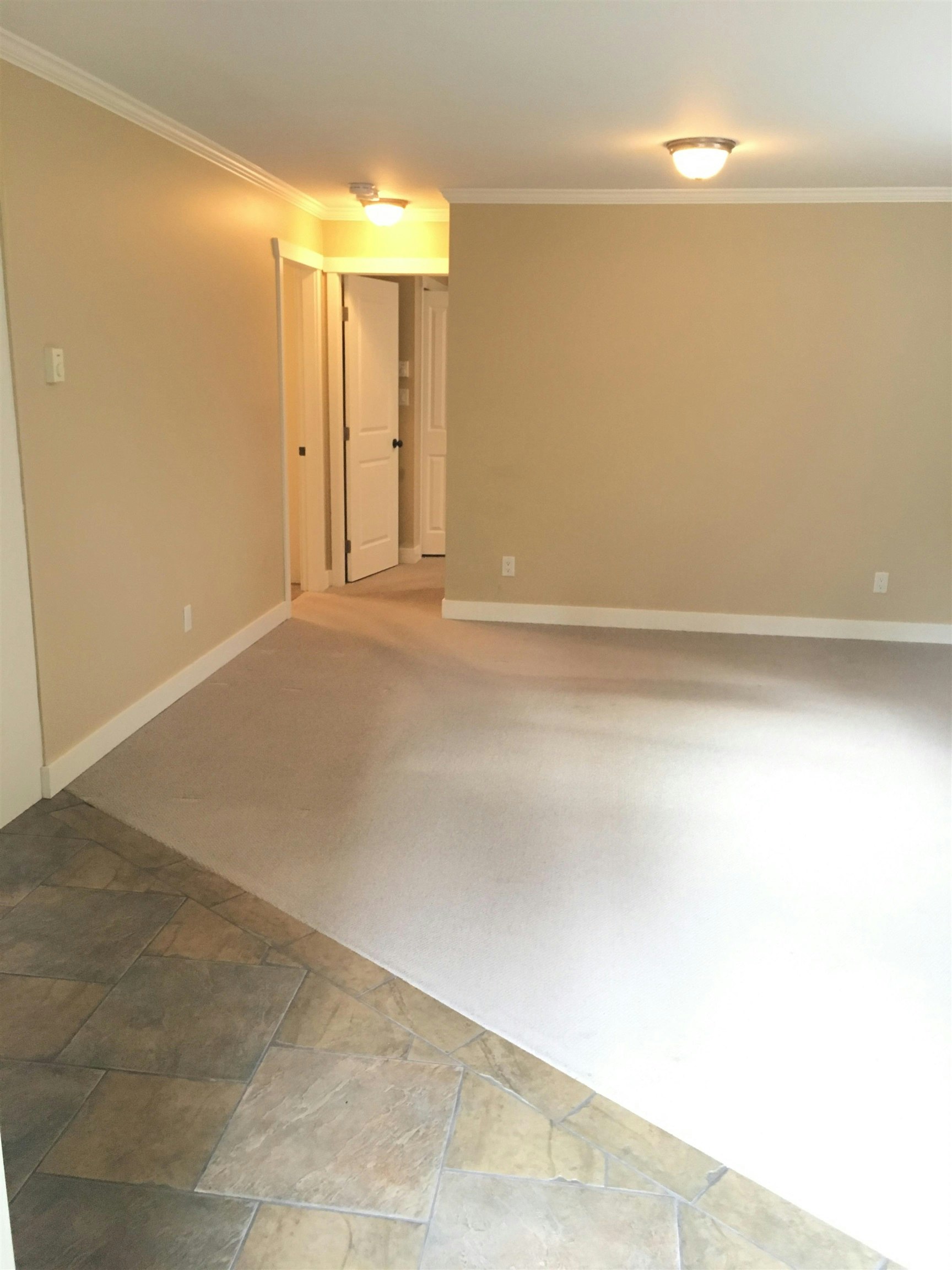 555 Greenway Avenue, North Vancouver, BC, V7N 3C9 - 3