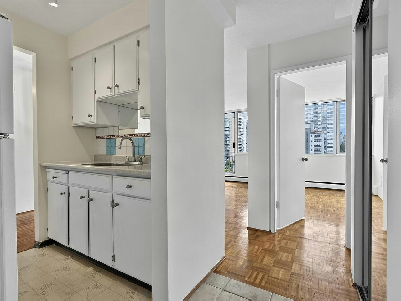 901-1850 Comox Street, Vancouver, BC, V6G 1R3 - 15