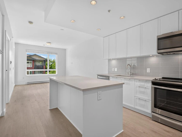 404-2382 Atkins Avenue, Port Coquitlam, BC, V3C 0G7 - 5