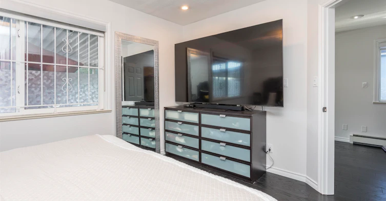 1278 E 13th Avenue, Vancouver, BC, V5T 2M1 - 8