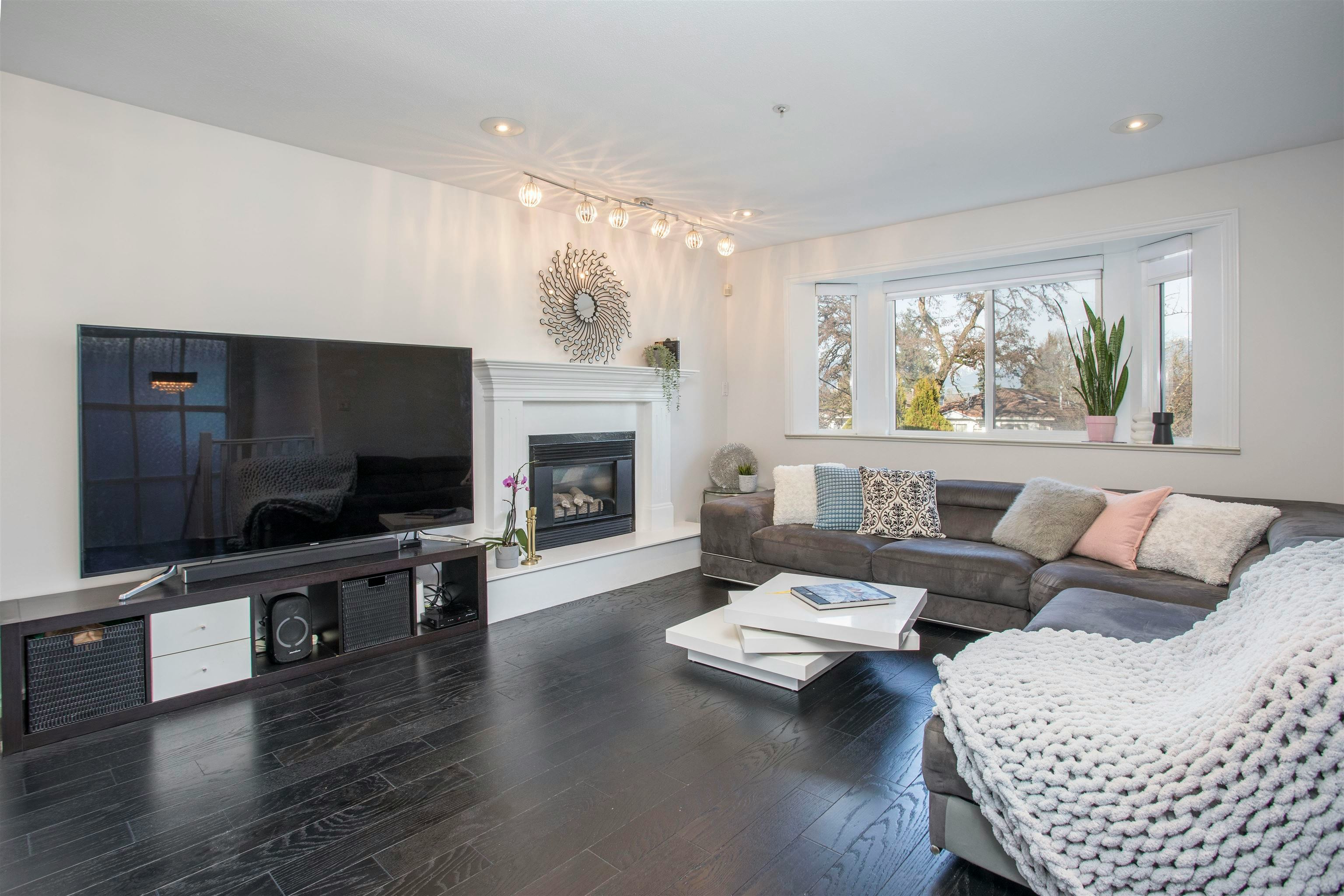 1278 E 13th Avenue, Vancouver, BC, V5T 2M1 - 4