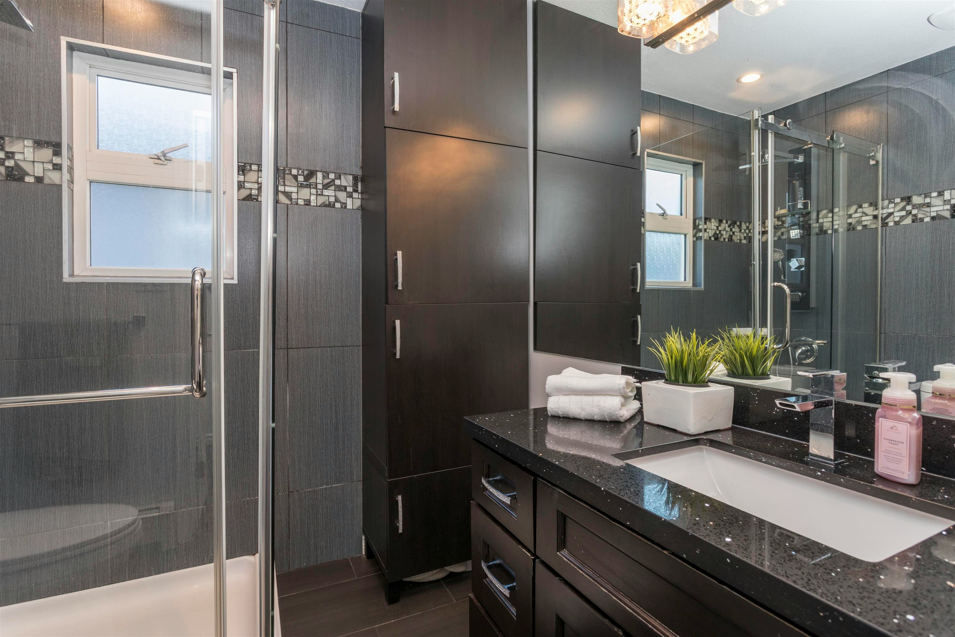 1278 E 13th Avenue, Vancouver, BC, V5T 2M1 - 9