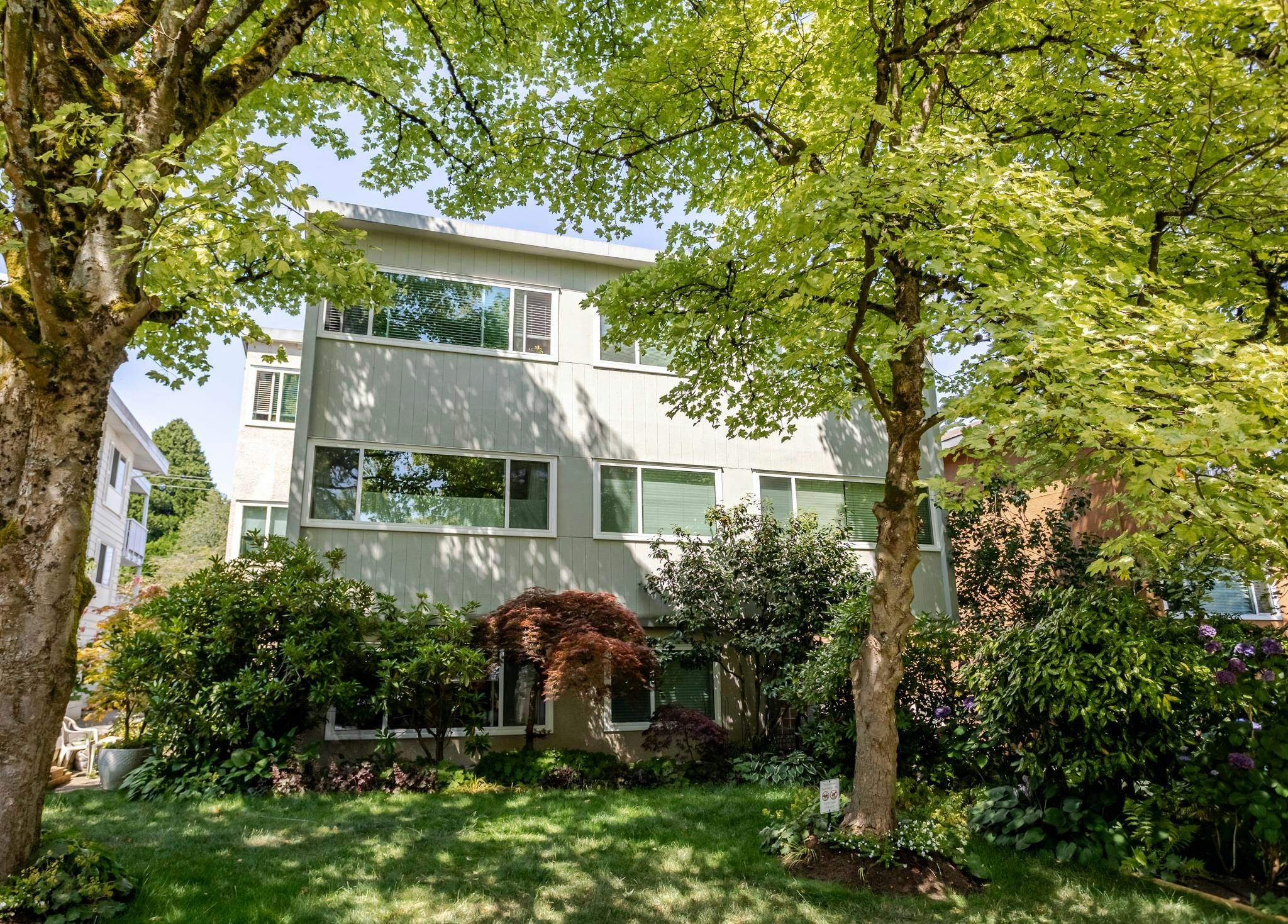 206-1149 W 11th Avenue, Vancouver, BC, V6H 1K4