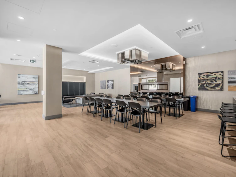 2301-125 E 14th Street, North Vancouver, BC, V7L 0E6 - 32