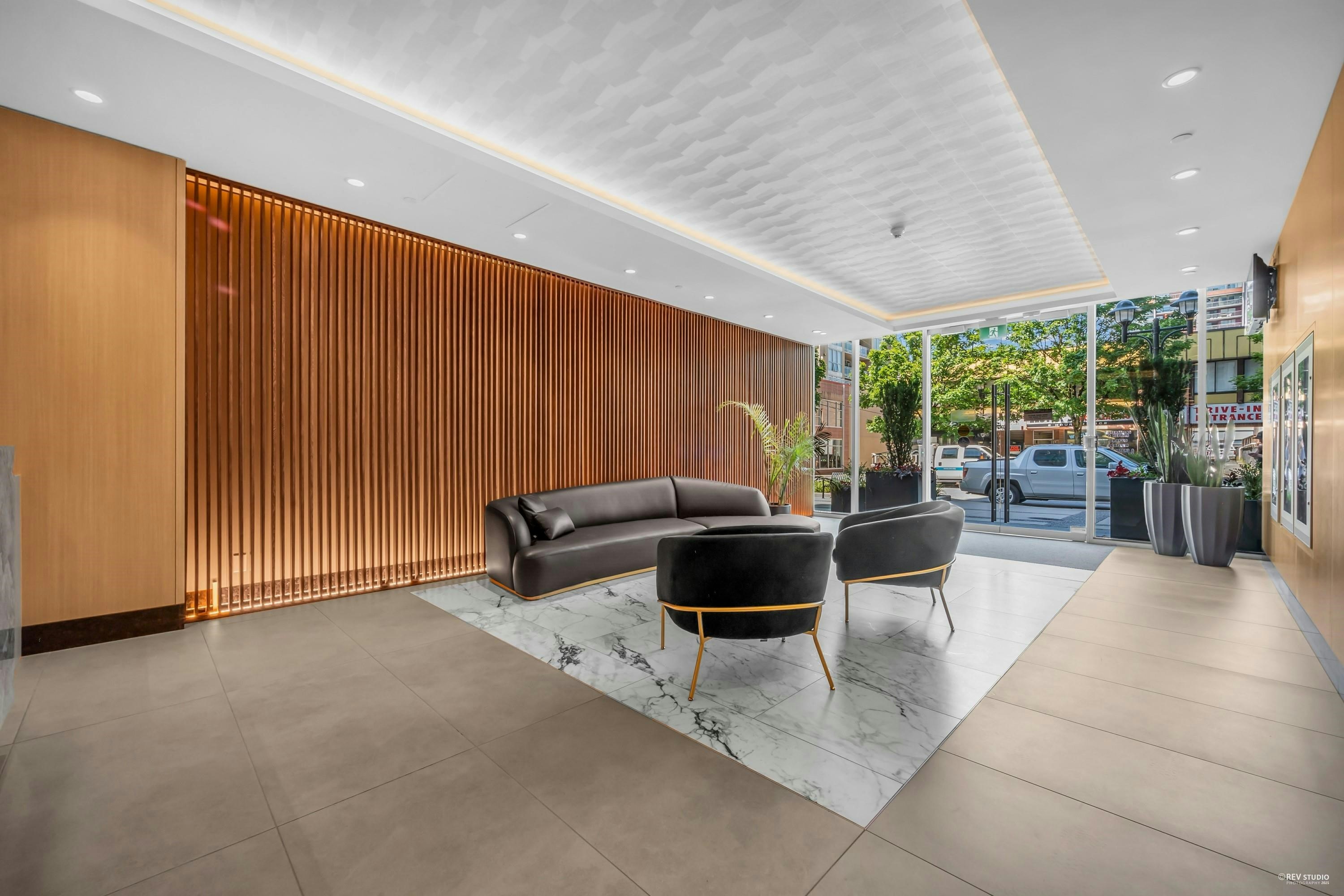 2301-125 E 14th Street, North Vancouver, BC, V7L 0E6 - 35