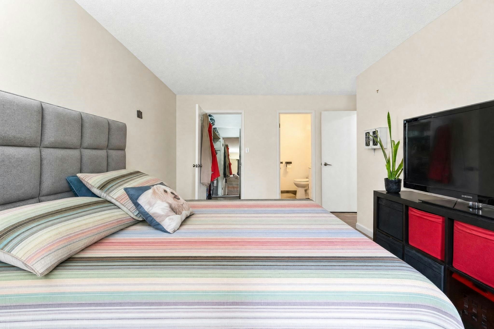 8865 Horne Street, Burnaby, BC, V3N 4J8 - 18