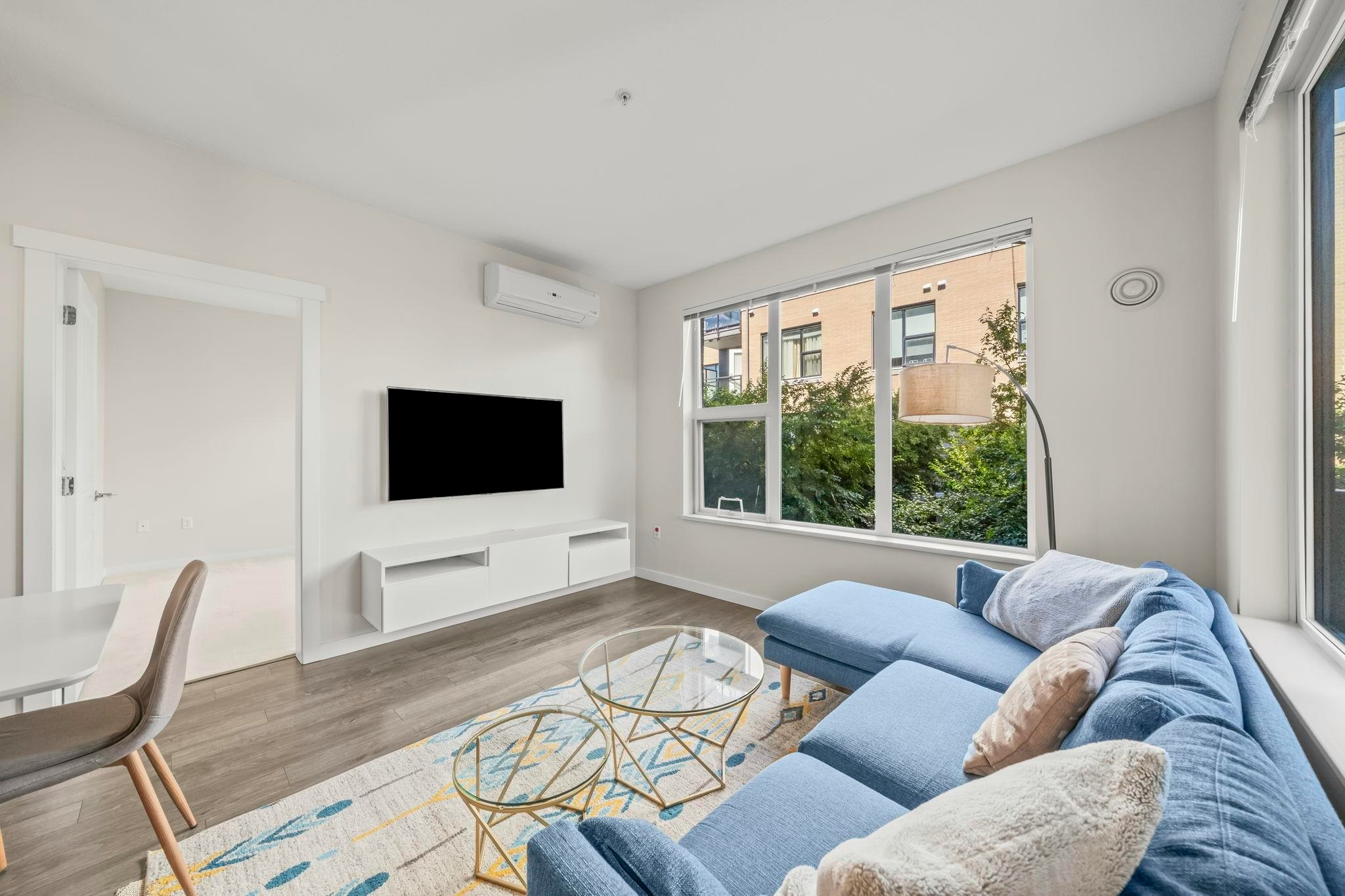 215-9311 Alexandra Road, Richmond, BC, V6X 0L8 - 8