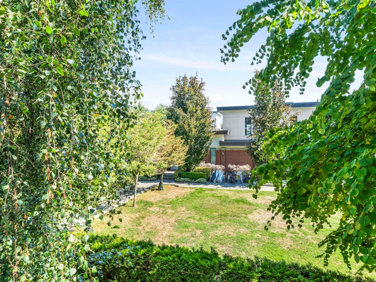 215-9311 Alexandra Road, Richmond, BC, V6X 0L8 - 29