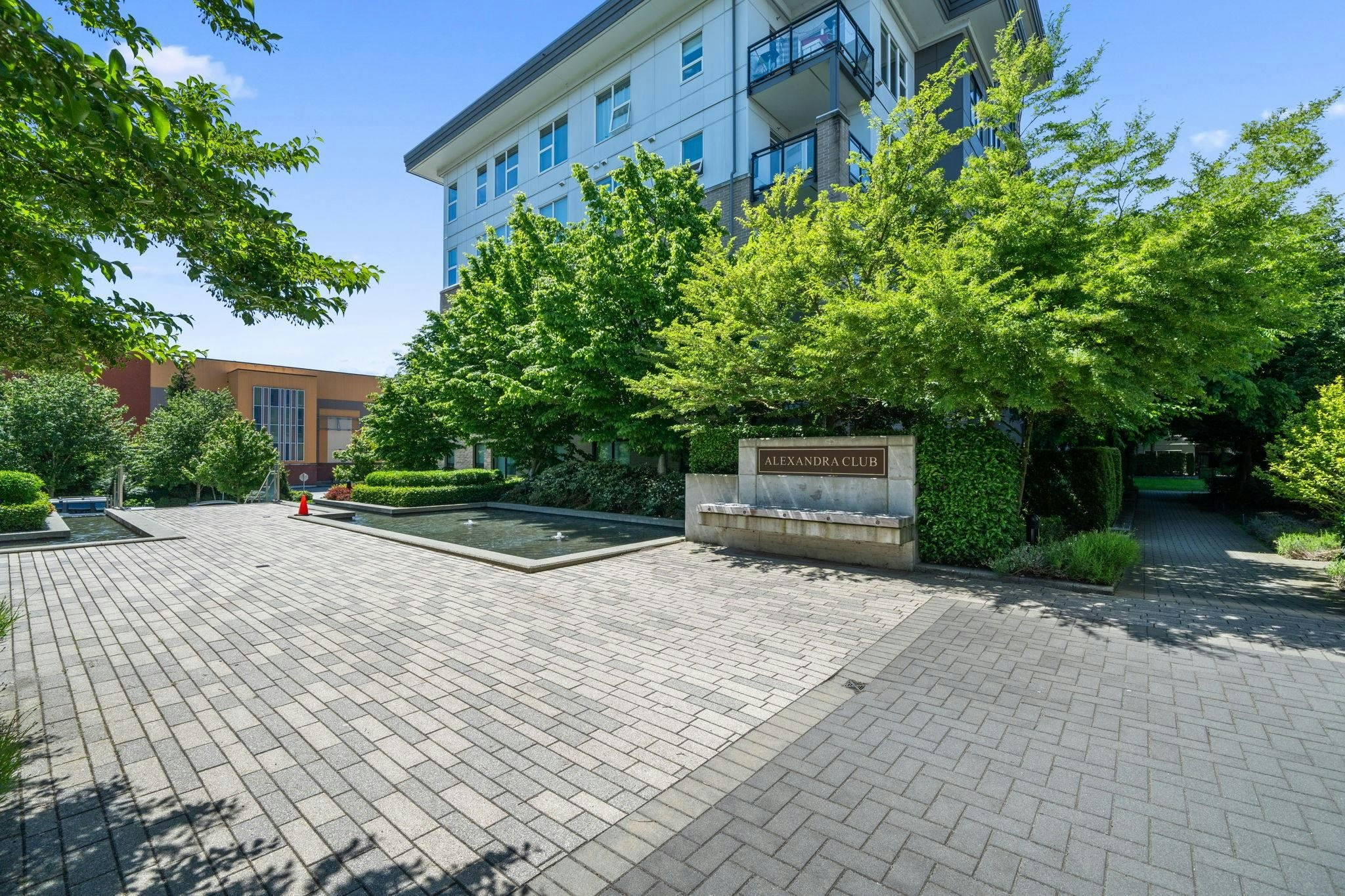 215-9311 Alexandra Road, Richmond, BC, V6X 0L8 - 32
