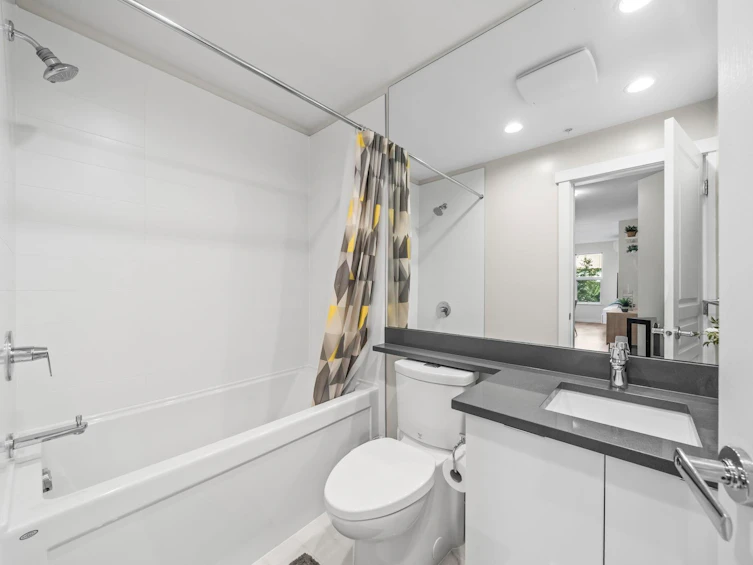 215-9311 Alexandra Road, Richmond, BC, V6X 0L8 - 22